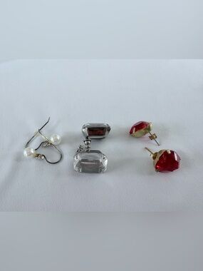 Earrings lot -3 pair